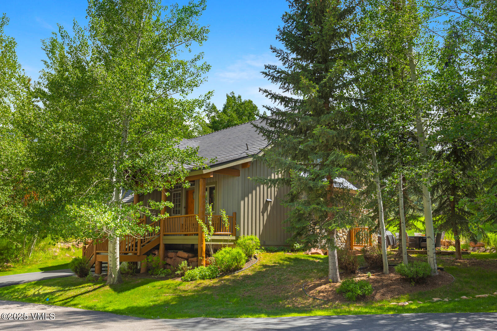 111 Club Cottage Drive Edwards, CO 81632 - Photo 3 of 39 111 Club Cottage Dr Summer Exteriors MLS