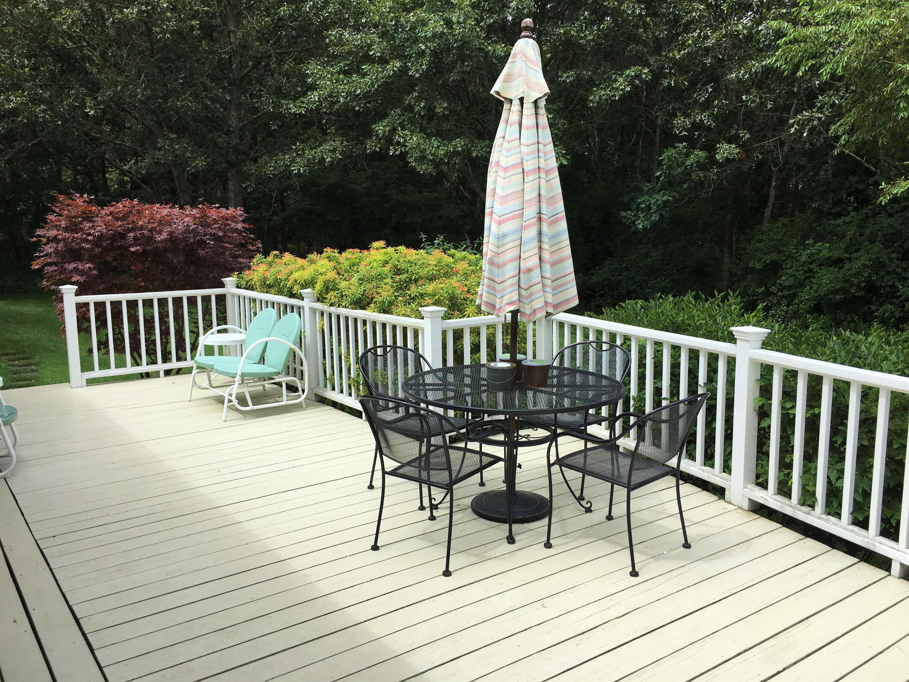 112 3rd Street North Edgartown, MA 02539 - Photo 12 of 15 a view of deck with a chair