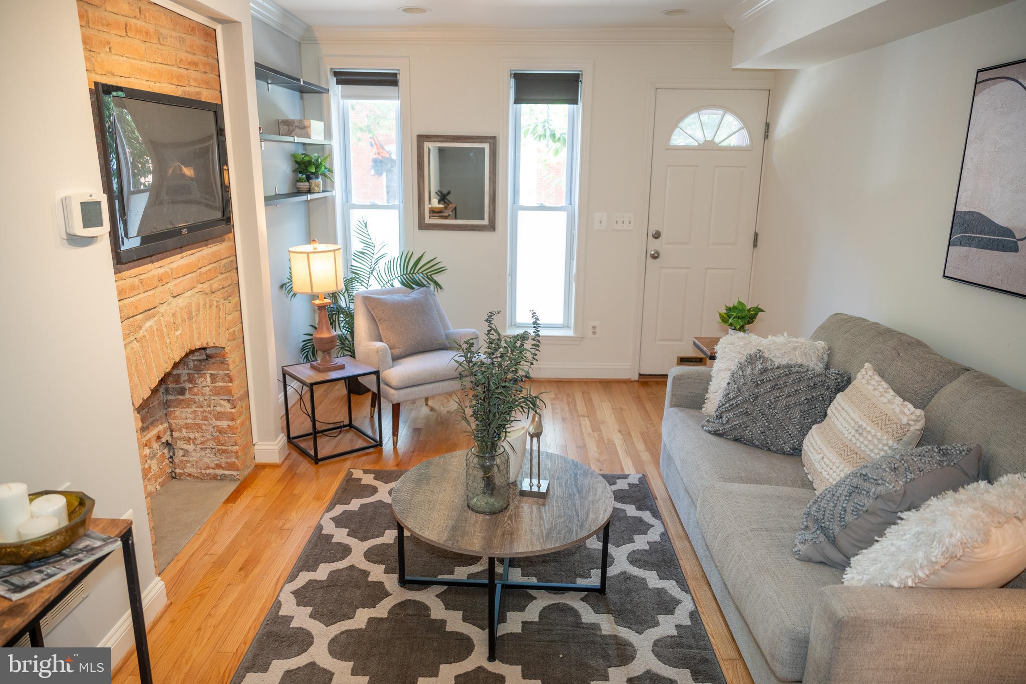 1229 Riverside Avenue Baltimore, MD 21230 - Photo 14 of 81