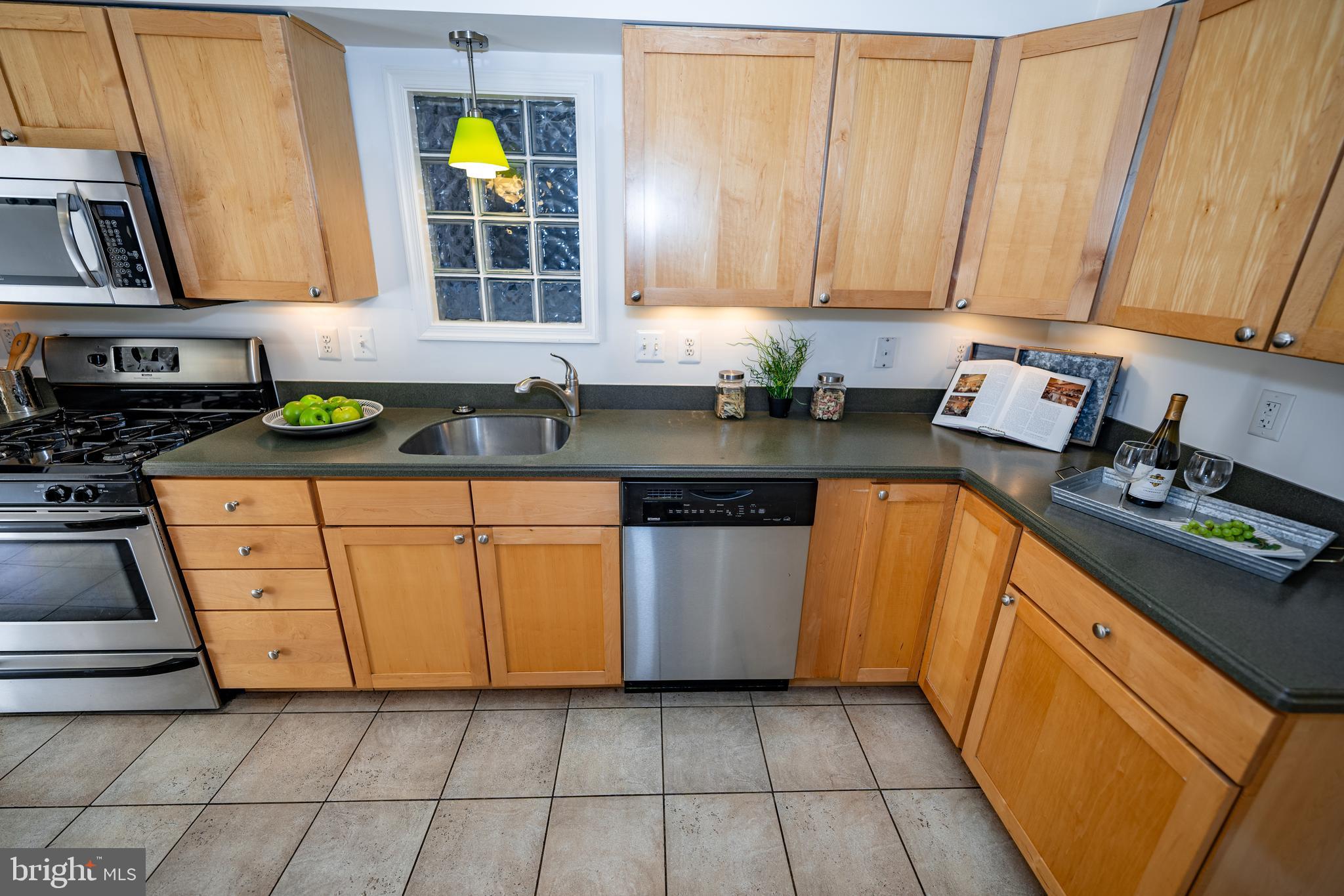 1229 Riverside Avenue Baltimore, MD 21230 - Photo 19 of 81