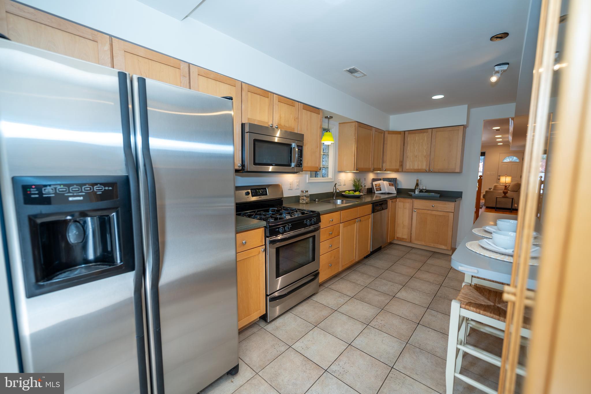1229 Riverside Avenue Baltimore, MD 21230 - Photo 25 of 81