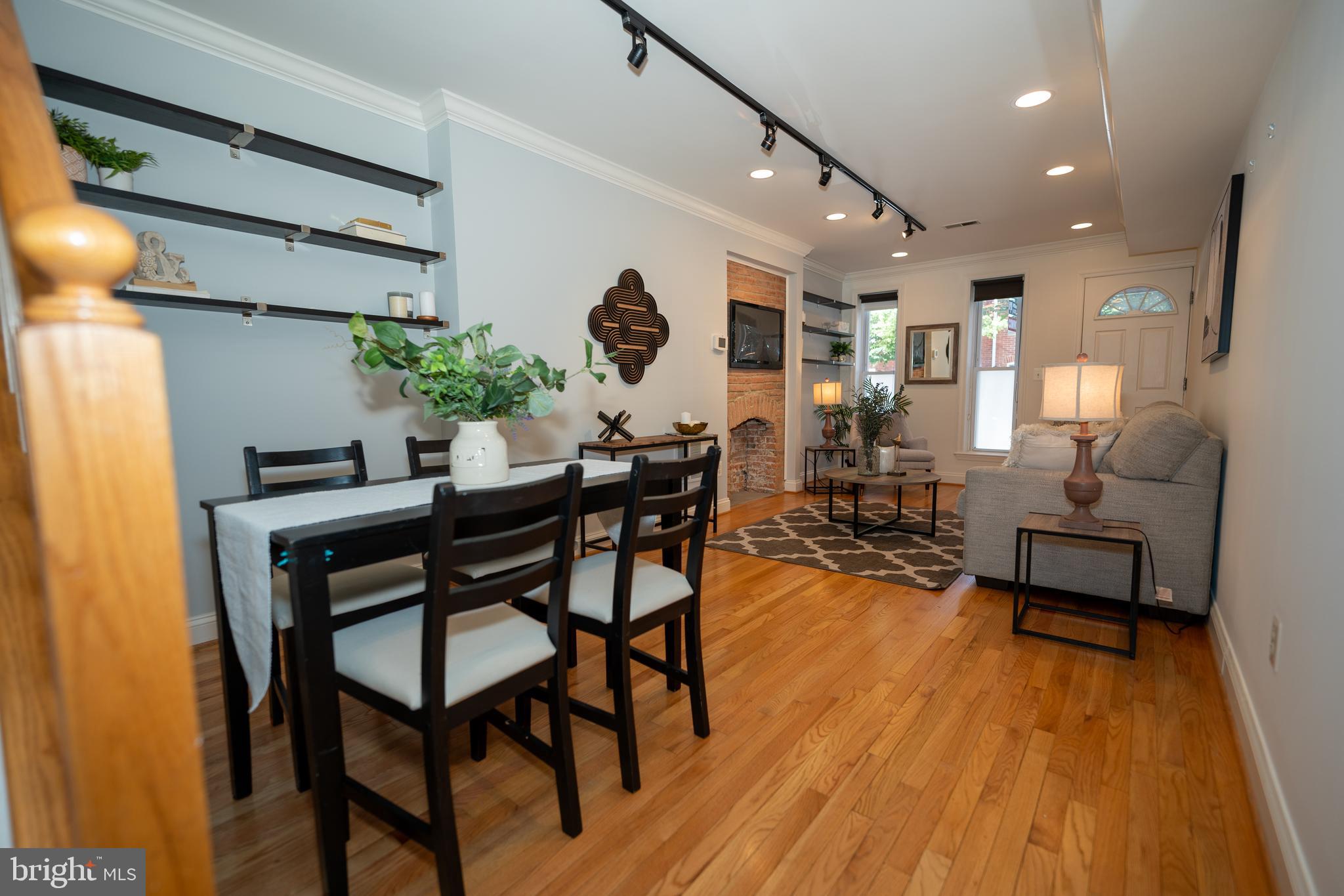 1229 Riverside Avenue Baltimore, MD 21230 - Photo 8 of 81