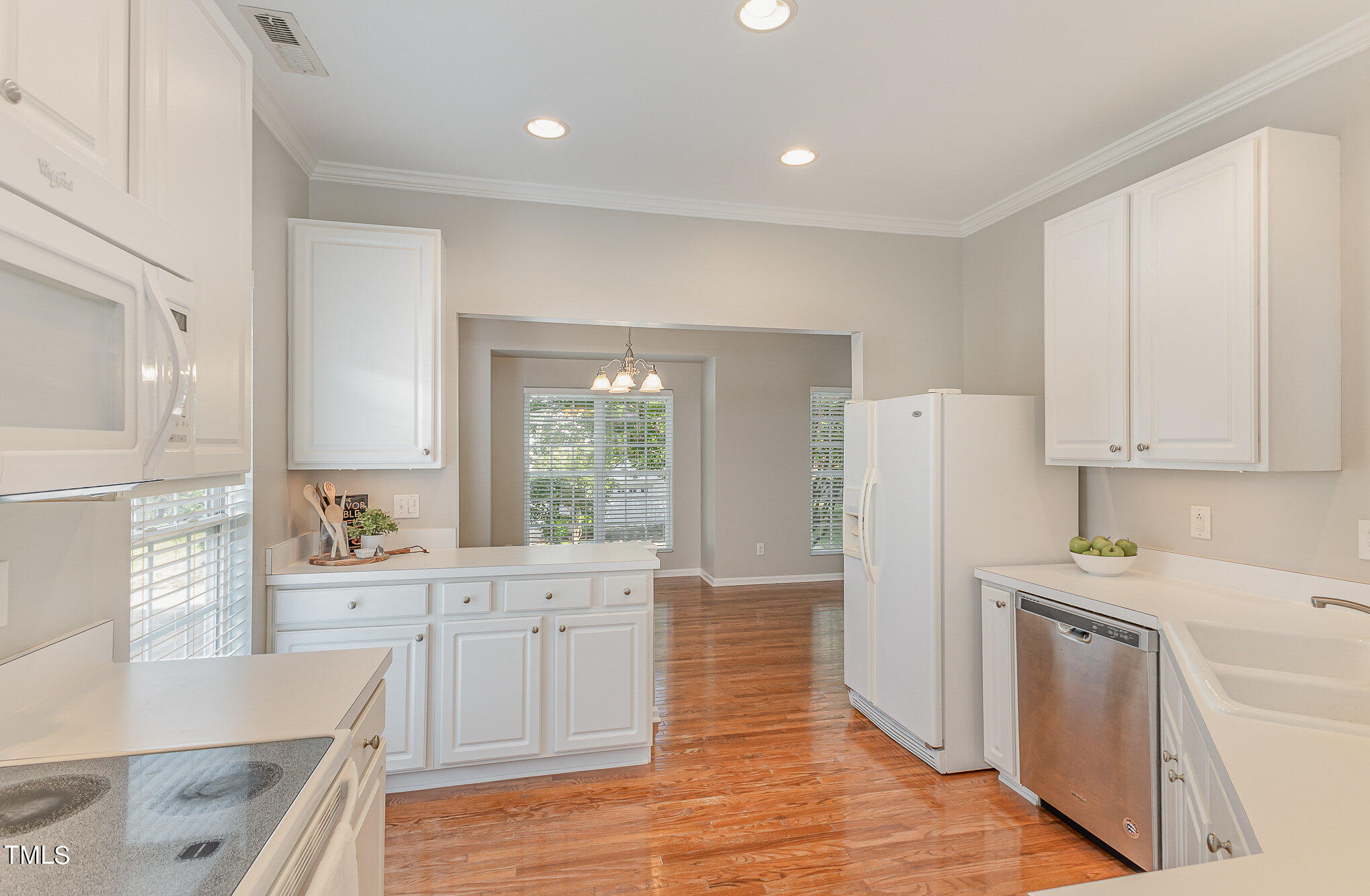 3124 Winding Waters Way Raleigh, NC 27614 - Photo 5 of 24 009_bc4a2118-edit_512