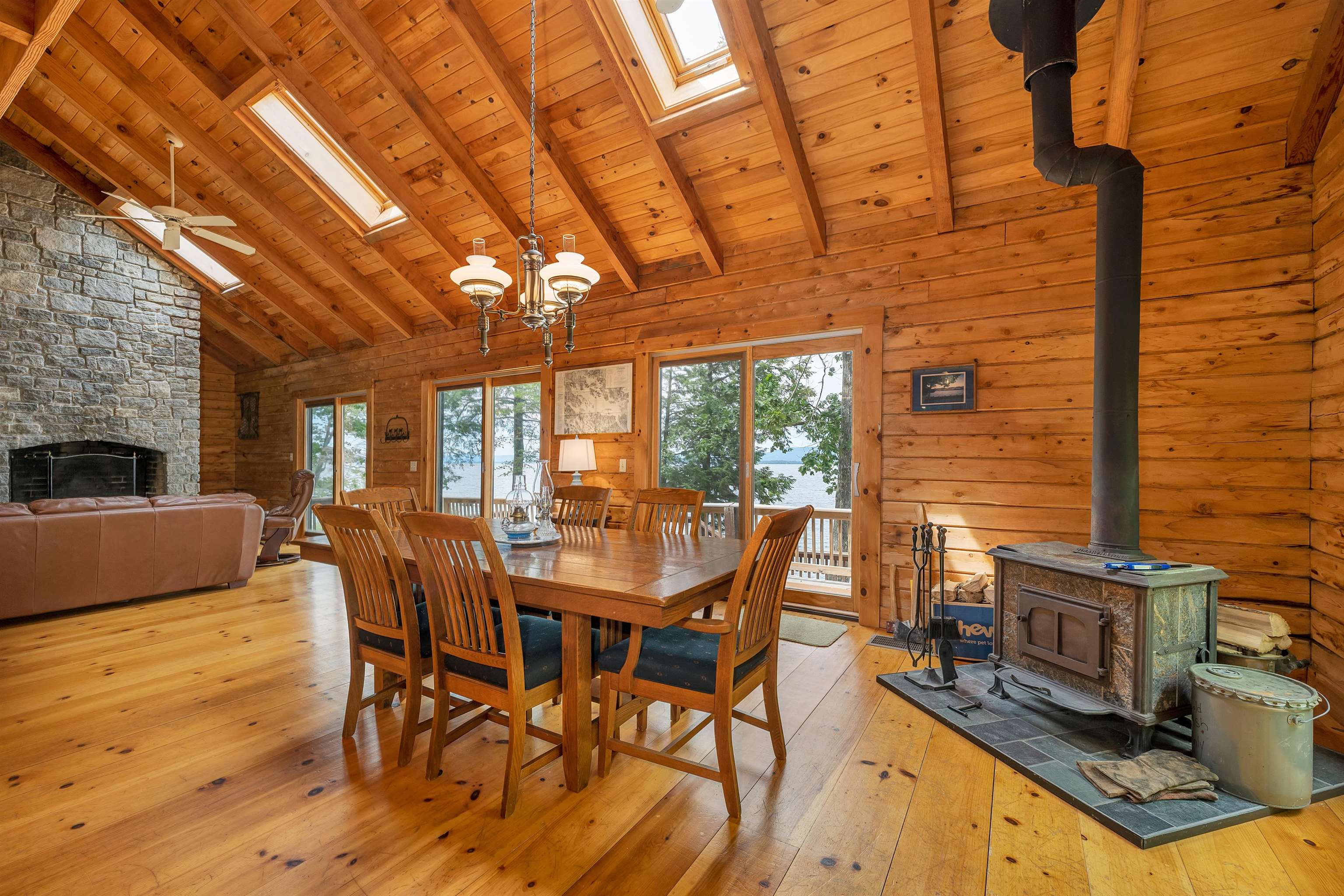 838 Rattlesnake Island Alton, NH 03810 - Photo 8 of 39 Gallery Image 8