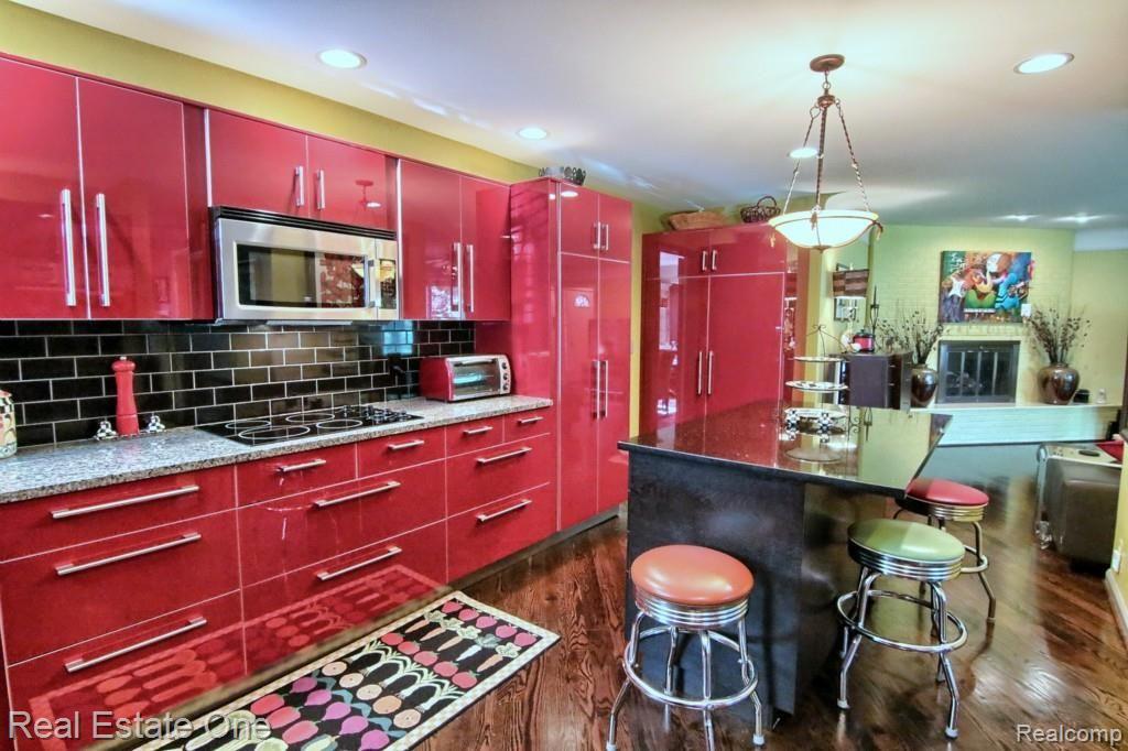 6785 Halyard Road Bloomfield Hills, MI 48301 - Photo 10 of 40 Kitchen 2nd View.jpg