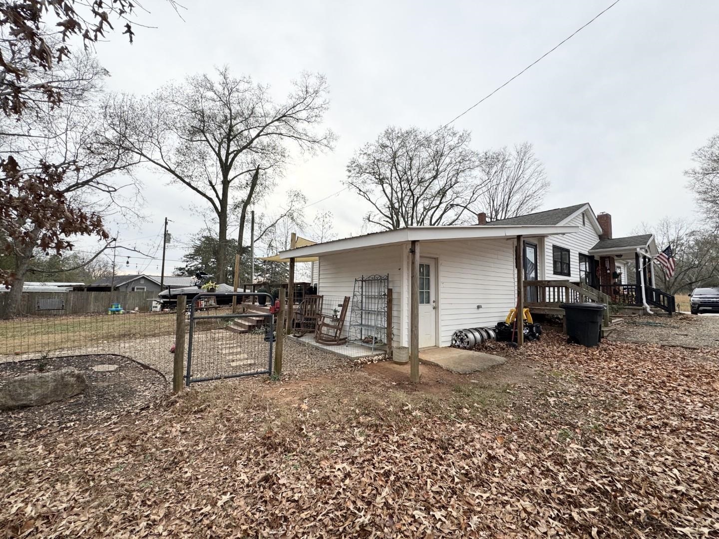 1725 West Georgia Road Woodruff, SC 29388 - Photo 4 of 36 Gallery Image 4