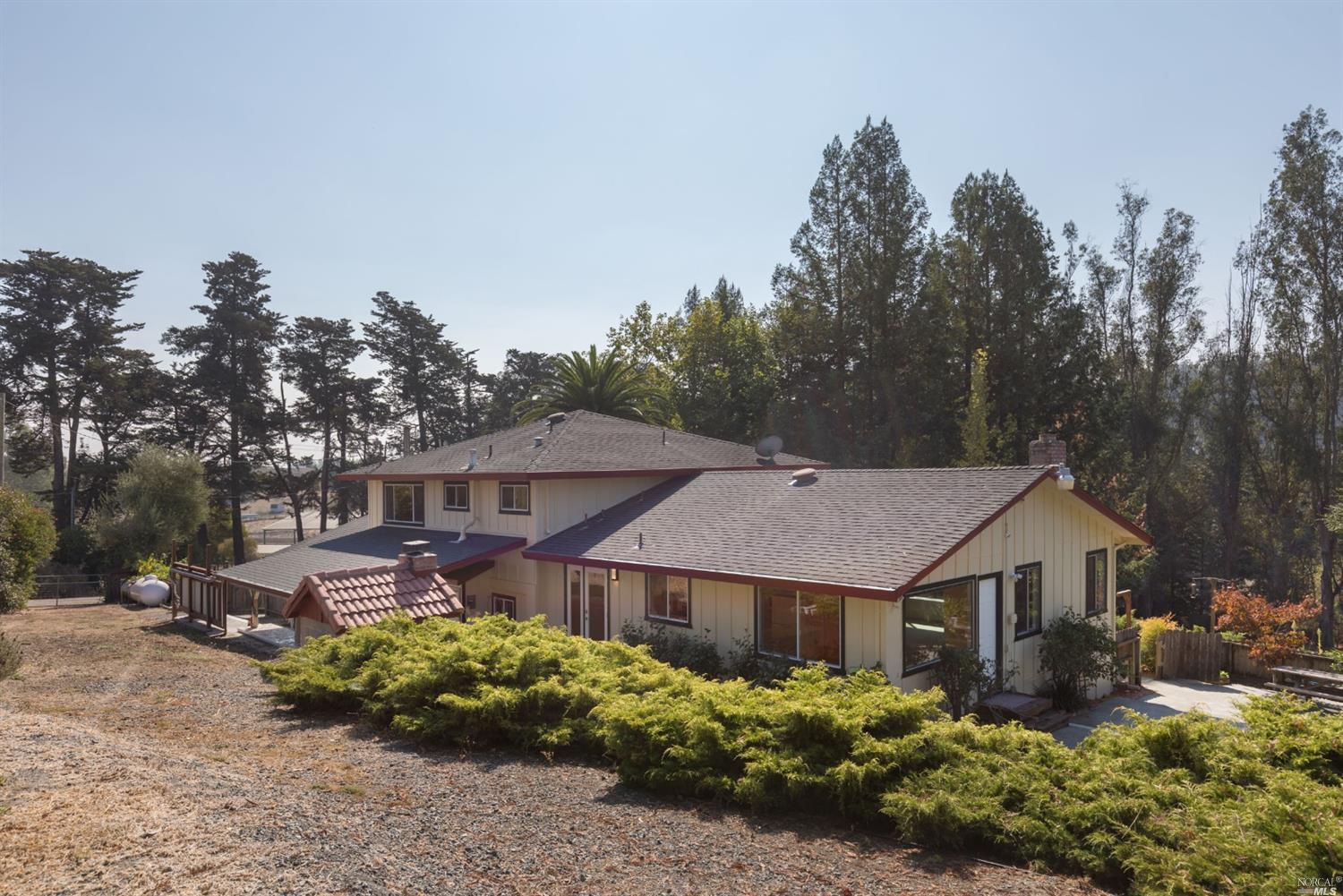 3732 Roblar Road Petaluma, CA 94952 - Photo 1 of 1 an aerial view of a house with garden