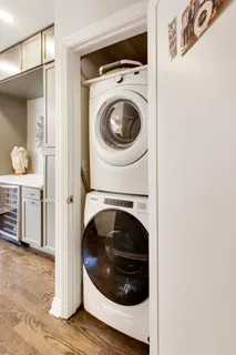 $874,900 | 511 North Peoria Street, Chicago, IL 60642