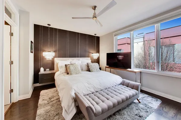 $874,900 | 511 North Peoria Street, Chicago, IL 60642