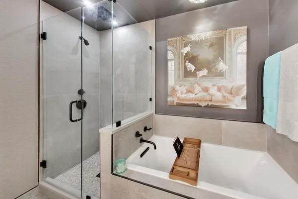 $874,900 | 511 North Peoria Street, Chicago, IL 60642