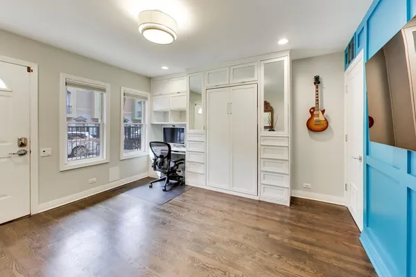 $874,900 | 511 North Peoria Street, Chicago, IL 60642