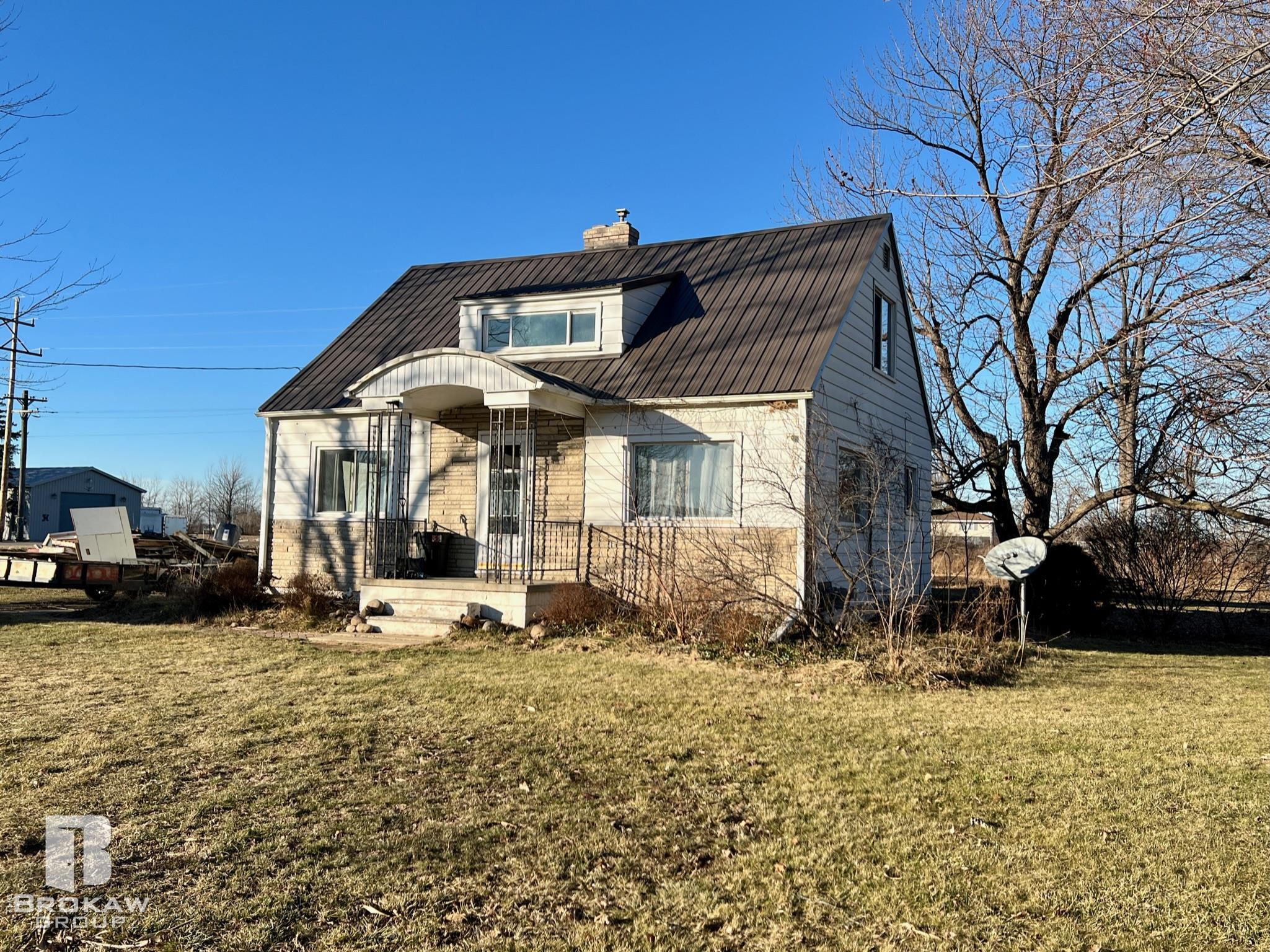 19950 Gratiot Road Merrill, MI 48637 - Photo 1 of 41