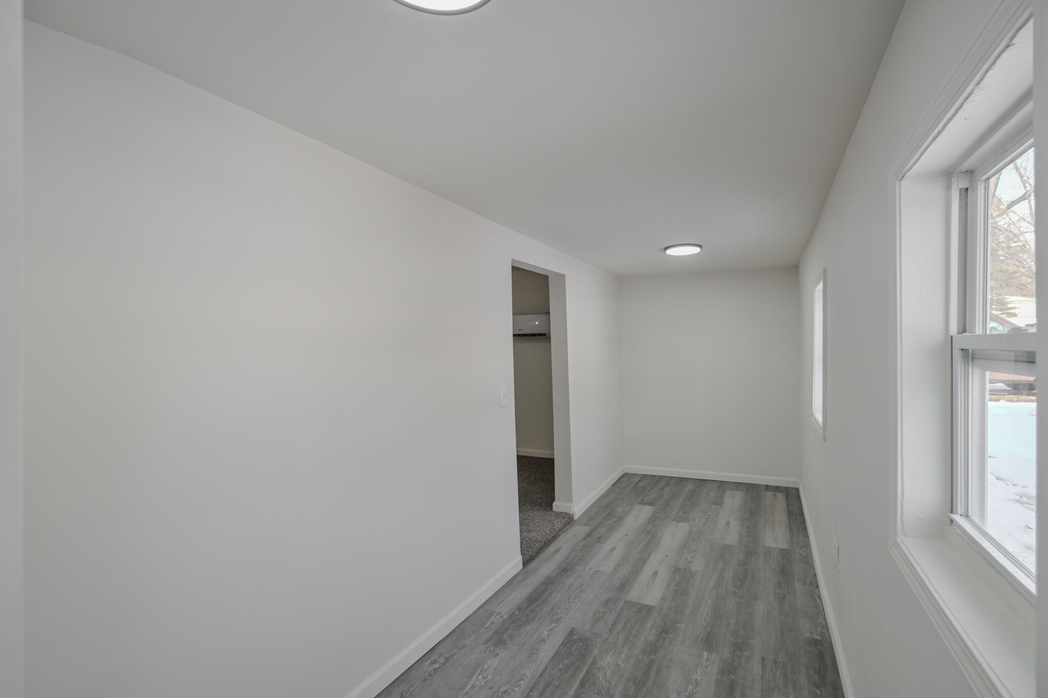 1705 Magnolia Boulevard Springfield, OH 45503 - Photo 4 of 26