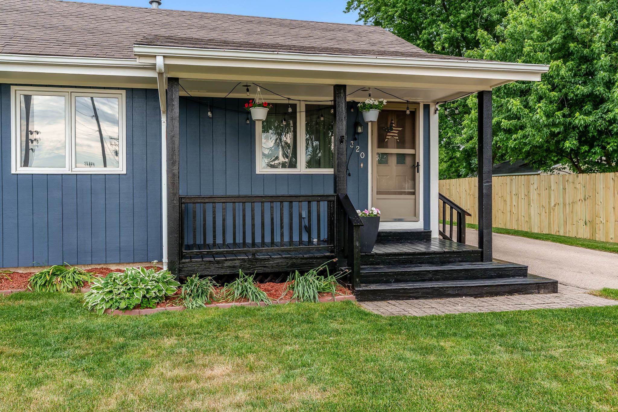 320 East Street Clinton, WI 53525 - Photo 4 of 40