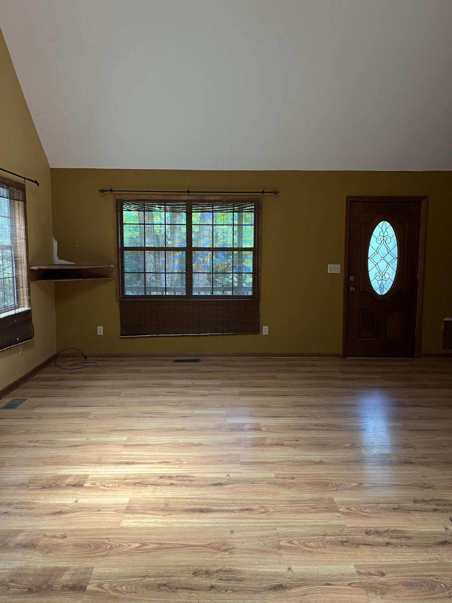 5212 McCahill Road Chattanooga, TN 37415 - Photo 5 of 16 IMG_0195