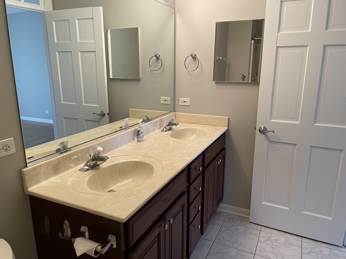 325 Ridge Road North Aurora, IL 60542 - Photo 20 of 30