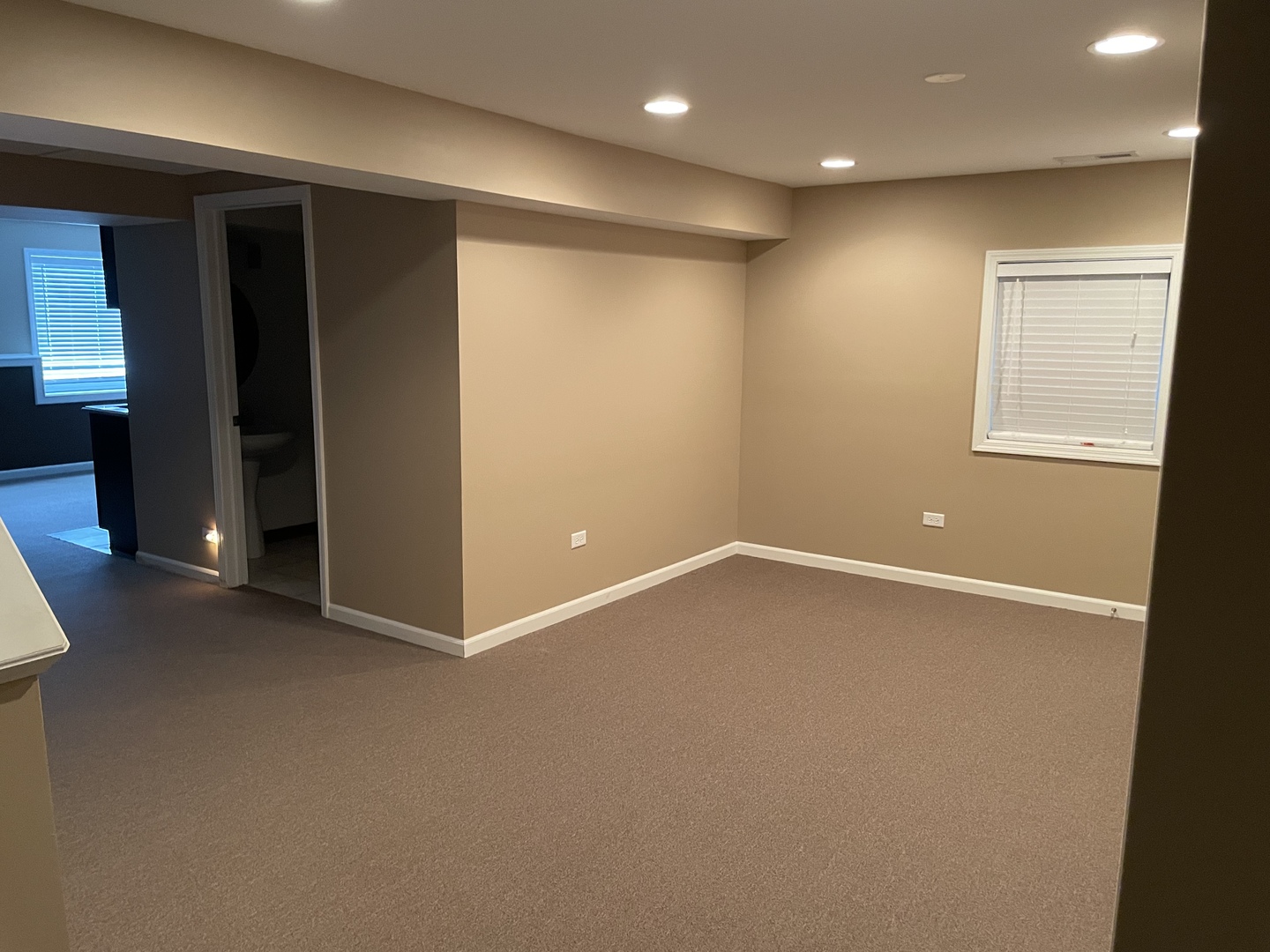 325 Ridge Road North Aurora, IL 60542 - Photo 25 of 30