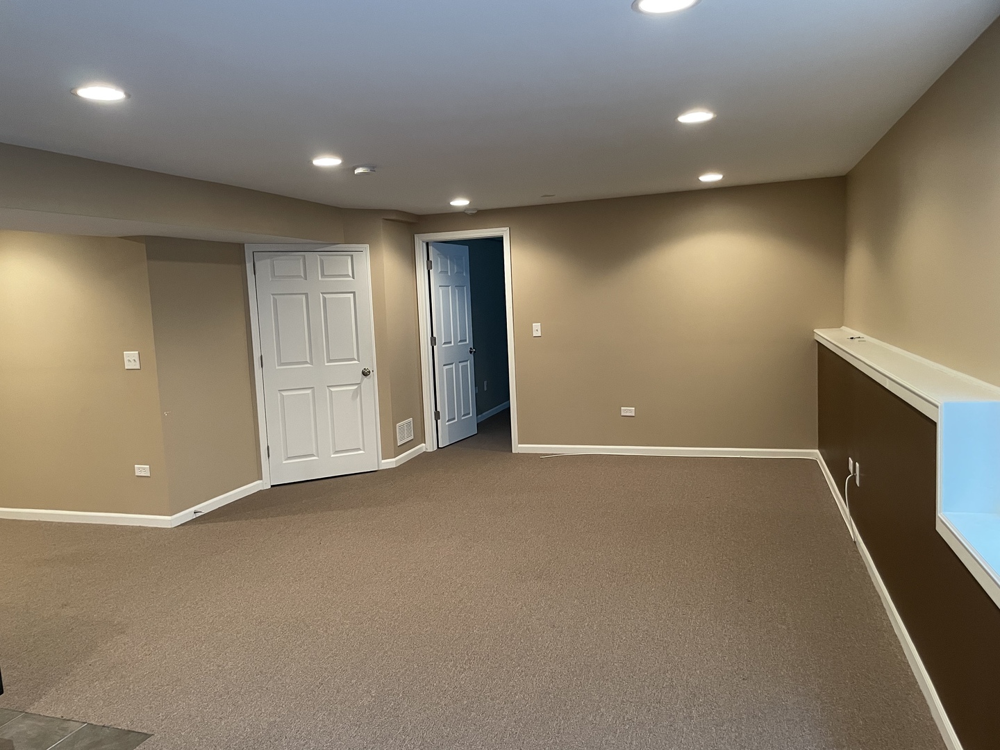 325 Ridge Road North Aurora, IL 60542 - Photo 27 of 30