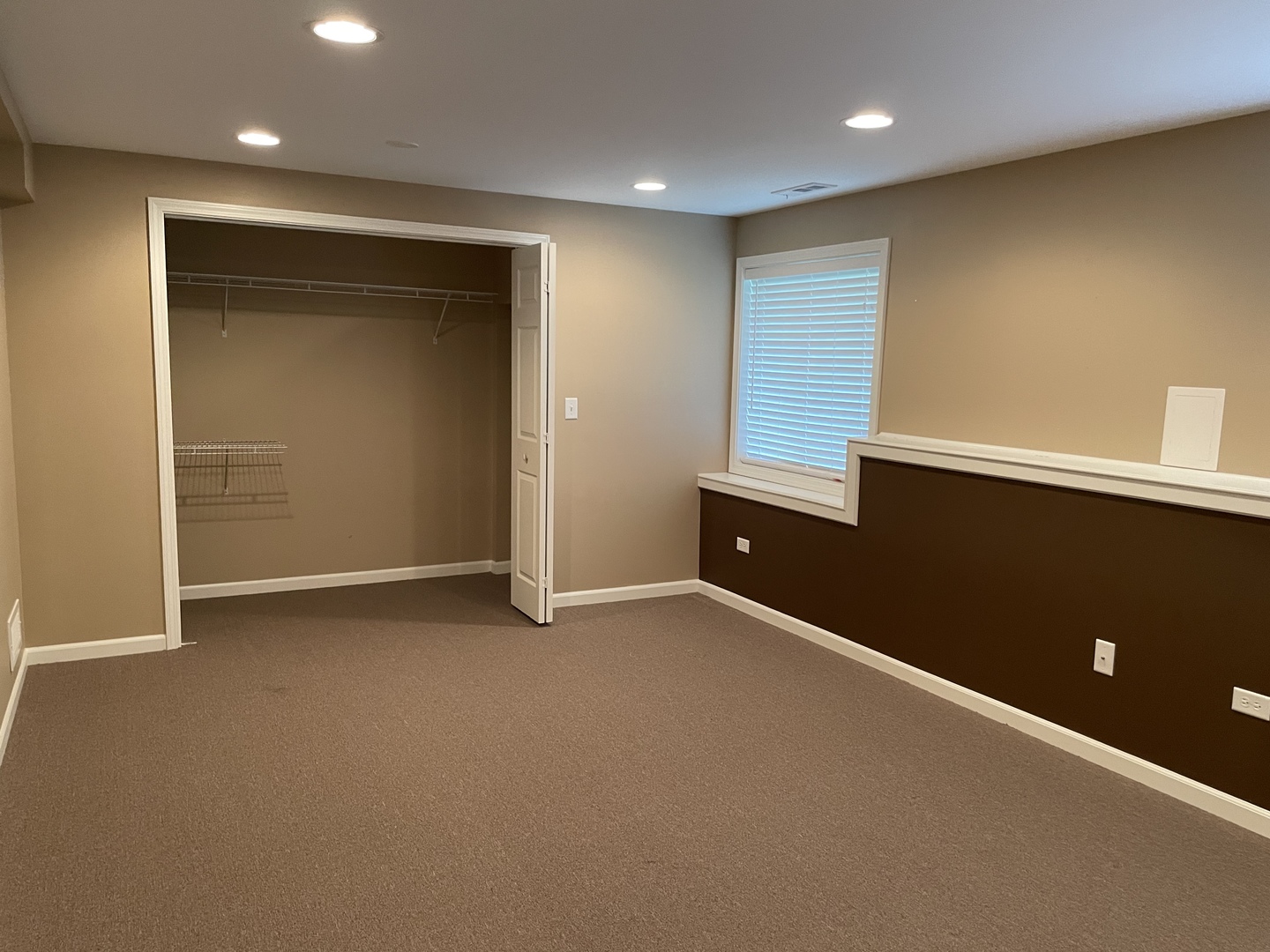 325 Ridge Road North Aurora, IL 60542 - Photo 28 of 30