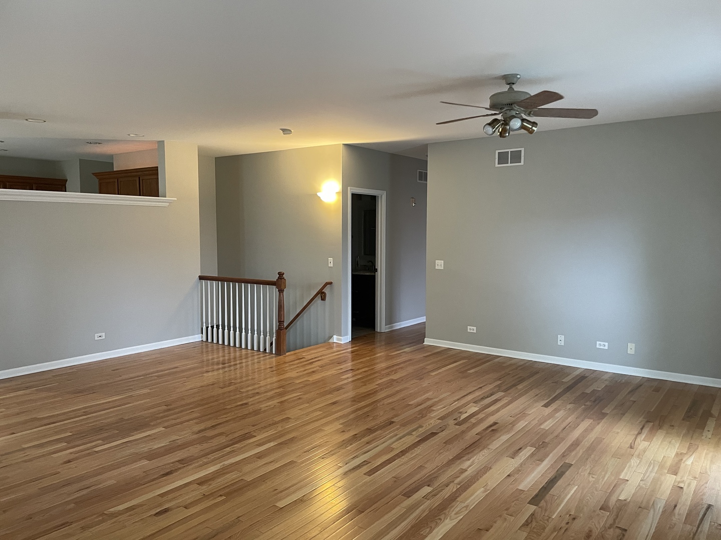 325 Ridge Road North Aurora, IL 60542 - Photo 9 of 30
