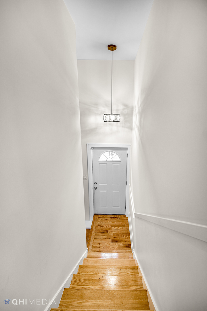 3609 West Marquette Road Chicago, IL 60629 - Photo 15 of 20 Gallery Image 15