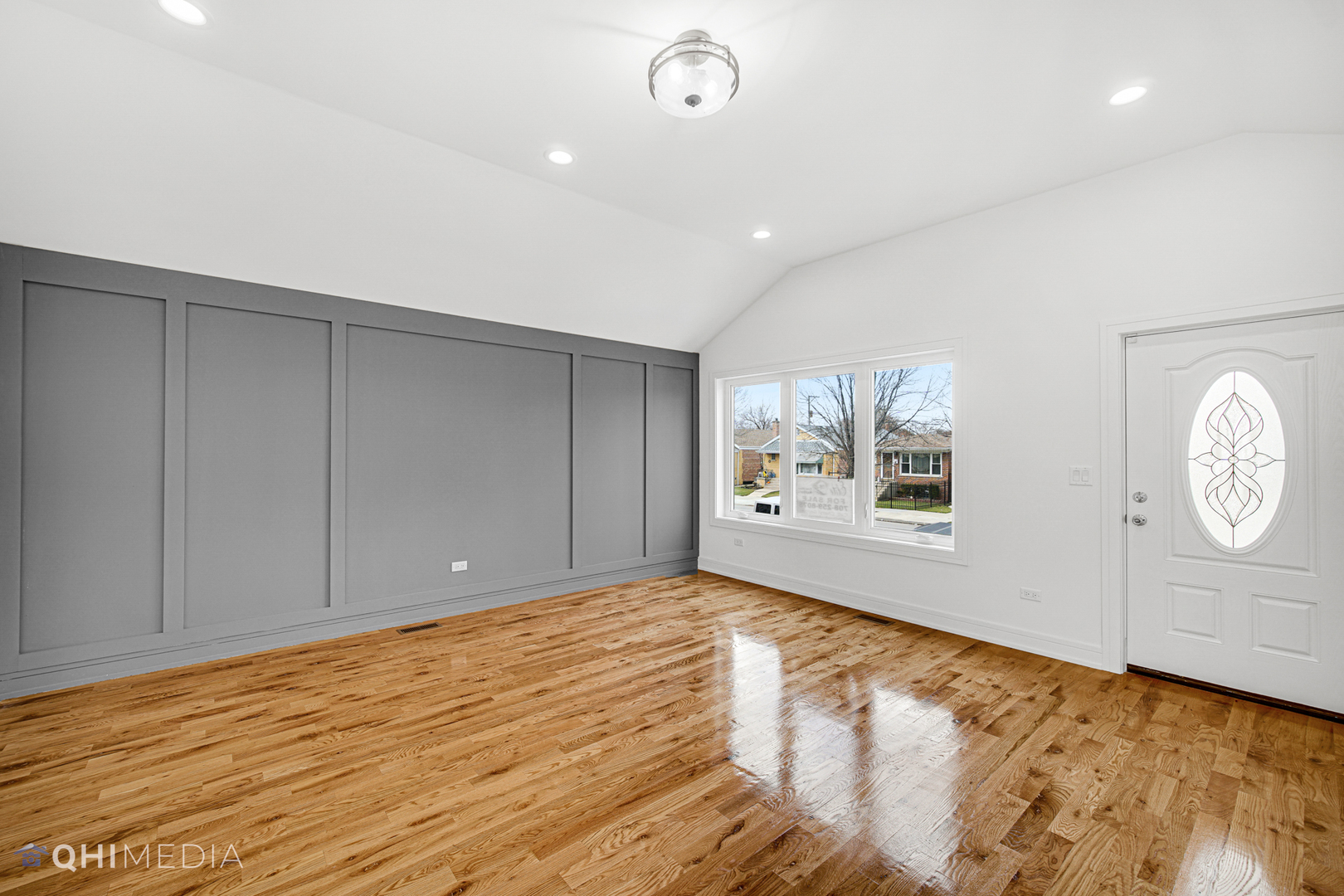 3609 West Marquette Road Chicago, IL 60629 - Photo 4 of 20 Gallery Image 4
