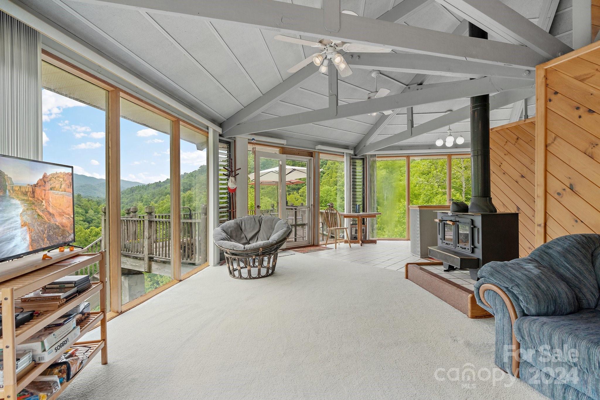 1085 Spillcorn Road Marshall, NC 28753 - Photo 6 of 48 Gallery Image 6