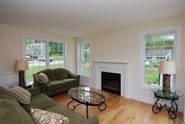 4 Long Road Westford, MA 01886 - Photo 5 of 16 Gallery Image 5