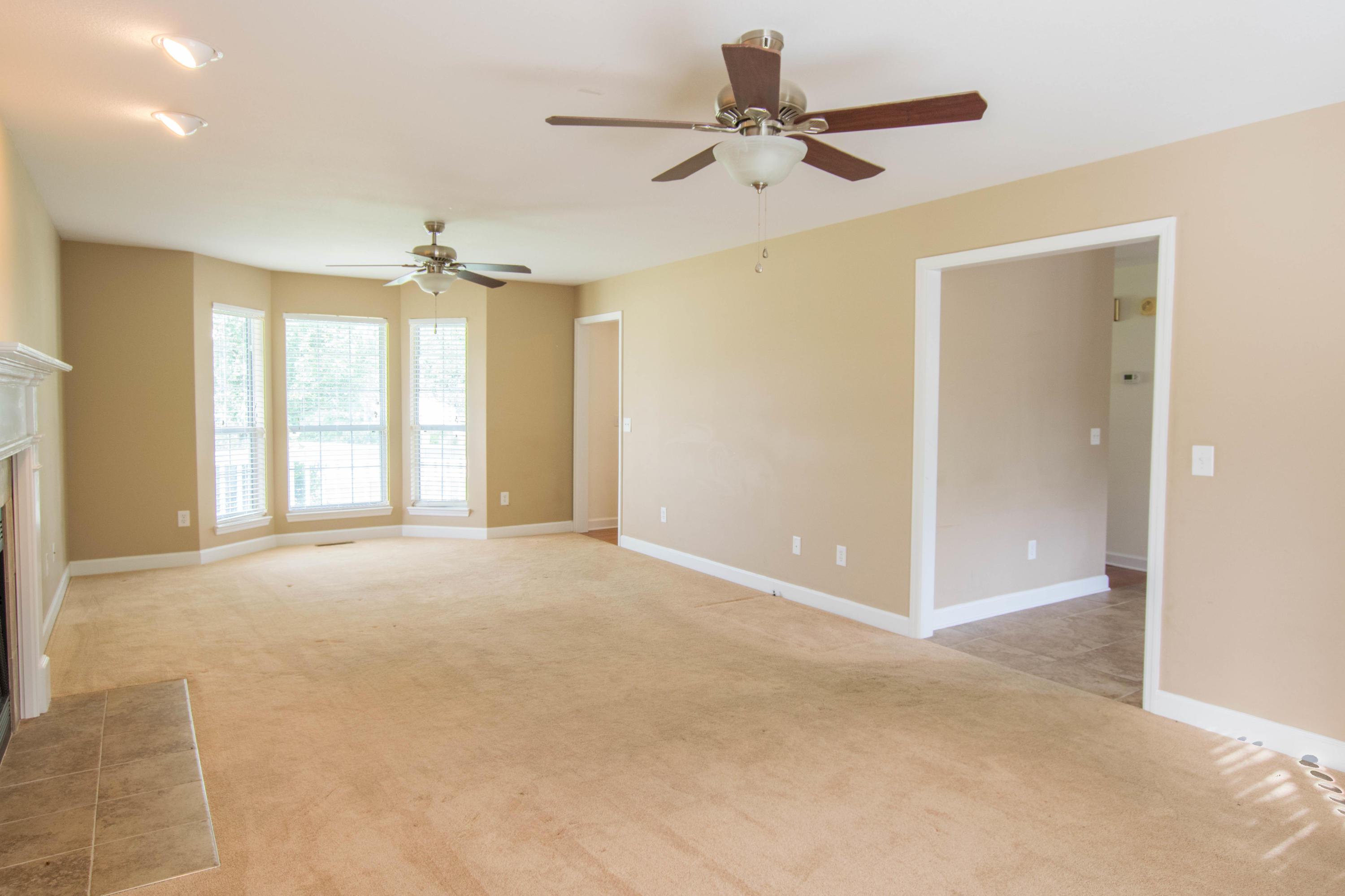 6716 Cedar Ridge family room 5