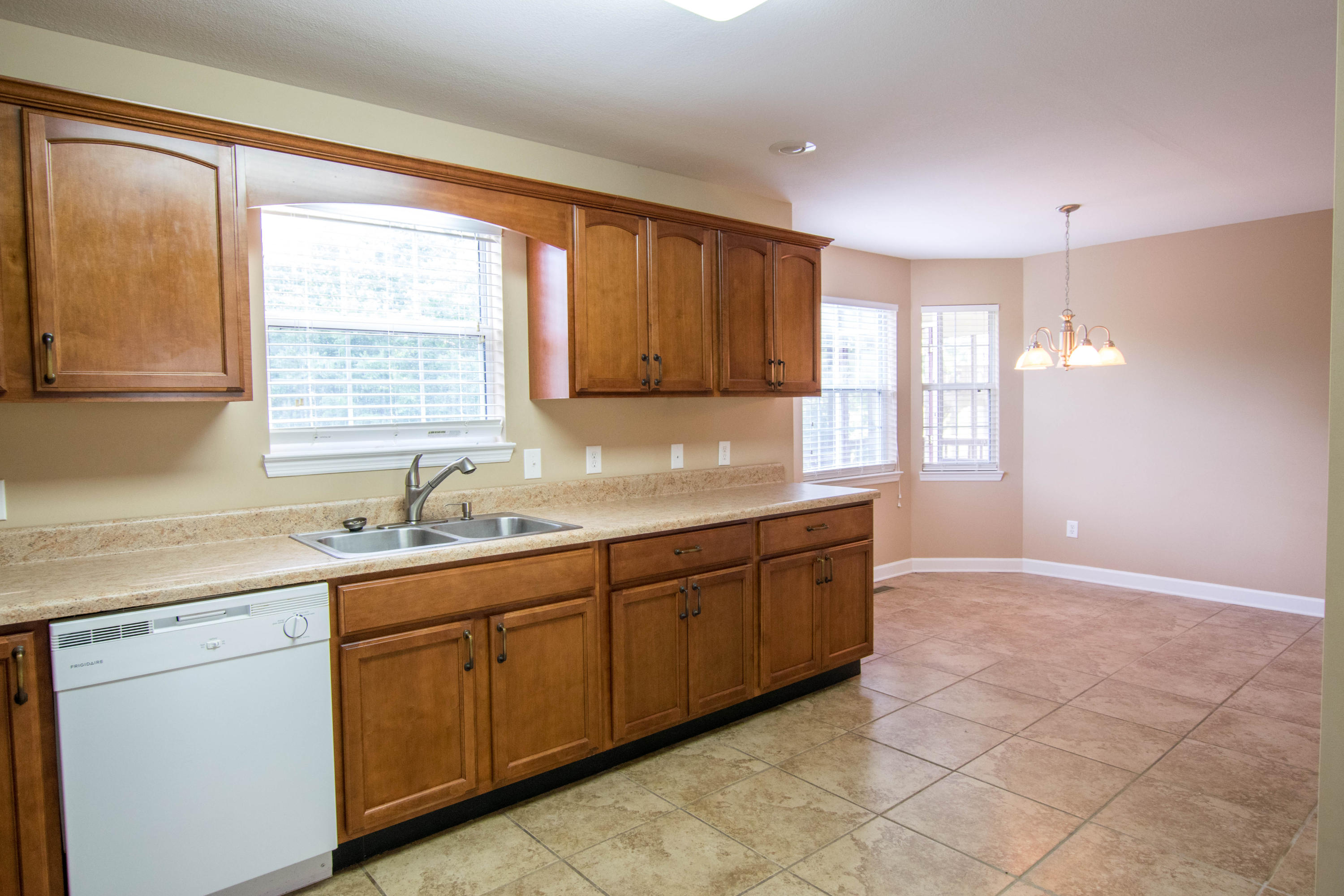 6716 Cedar Ridge Lane Harrison, TN 37341 - Photo 10 of 28 6716 Cedar Ridge kitchen 1