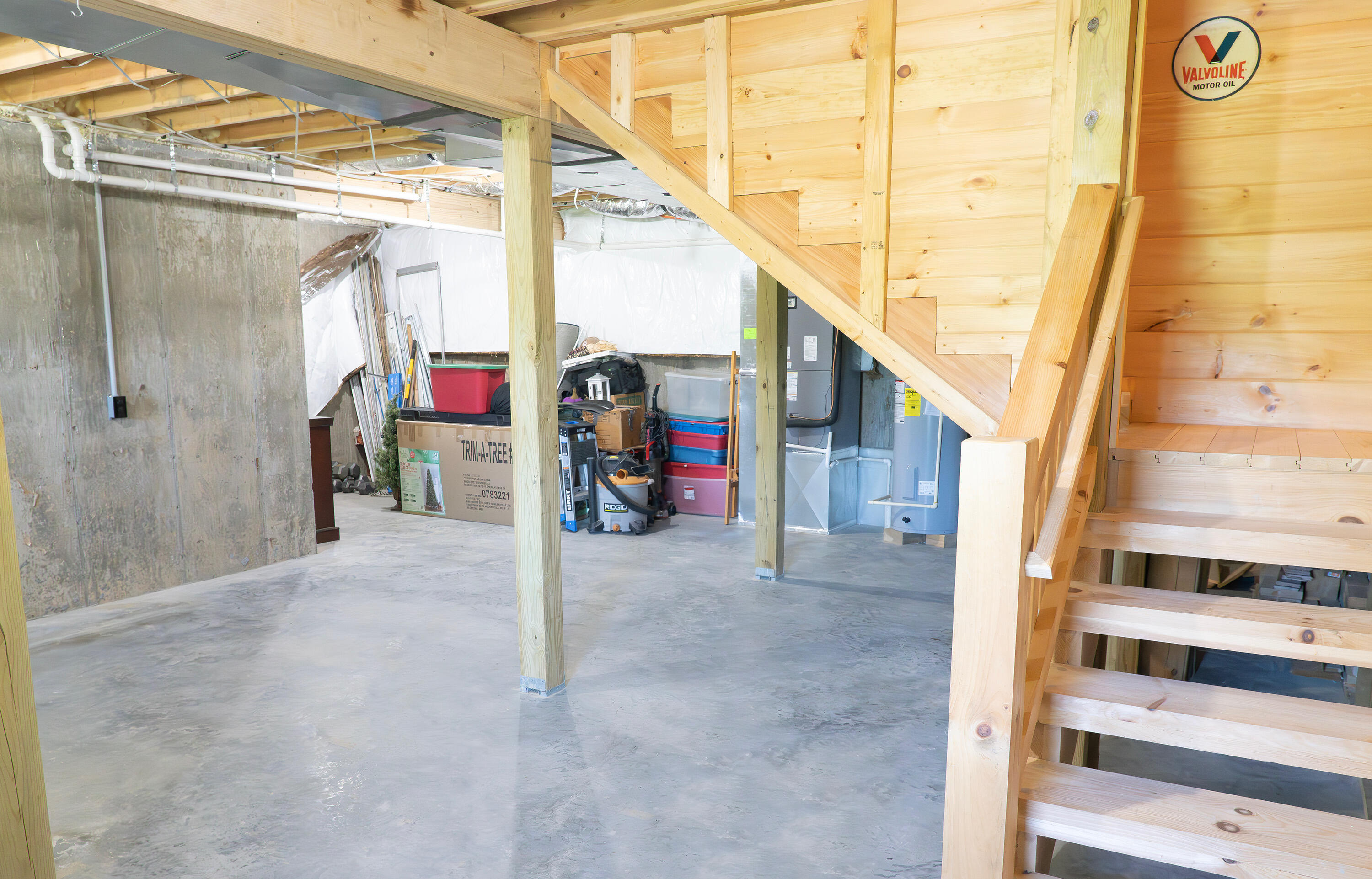 200 Long Branch Road Berea, KY 40403 - Photo 29 of 33 basement1