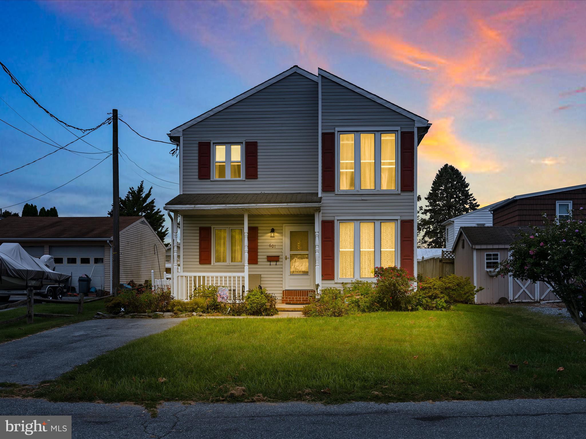 601 Worth Street Lebanon, PA 17042 - Photo 2 of 29 Twilight