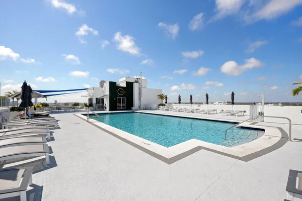 $2,700 | 1830 Radius Drive, Unit 507, Hollywood, FL 33020