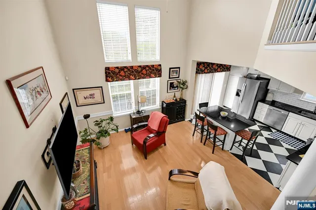 $825,000 | 474 Green Mountain Road, Mahwah, NJ 07430