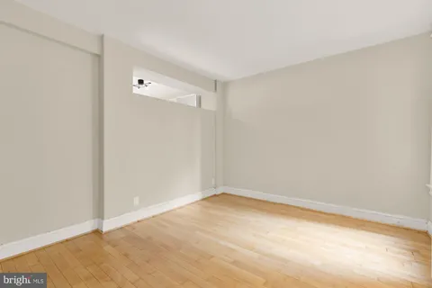 $440,000 | 1869 Mintwood Place Northwest, Unit 24, Washington, DC 20009