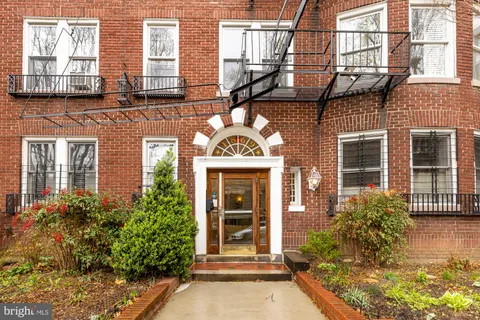 $440,000 | 1869 Mintwood Place Northwest, Unit 24, Washington, DC 20009