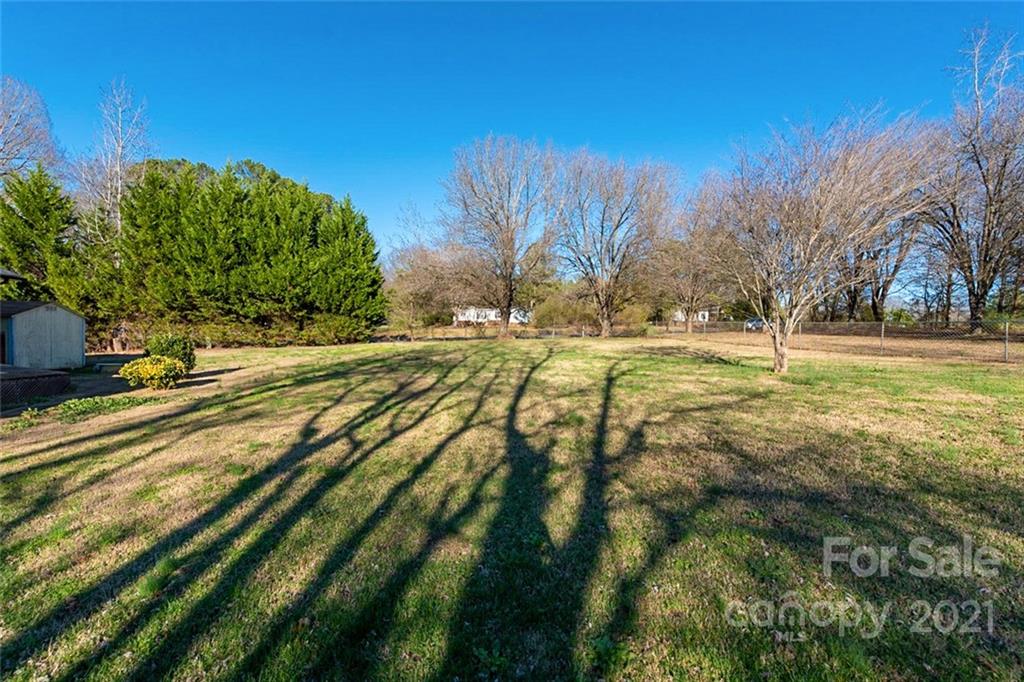 5701 Lewis Road Gastonia, NC 28052 - Photo 14 of 15 Gallery Image 14