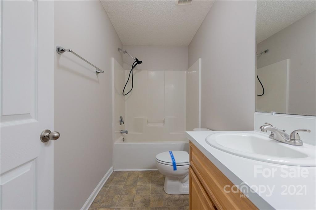 5701 Lewis Road Gastonia, NC 28052 - Photo 4 of 15 Gallery Image 4