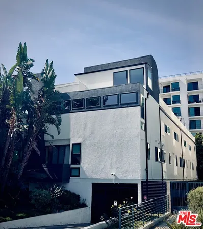 $4,500 | 3675 Keystone Avenue, Unit 6, Los Angeles, CA 90034
