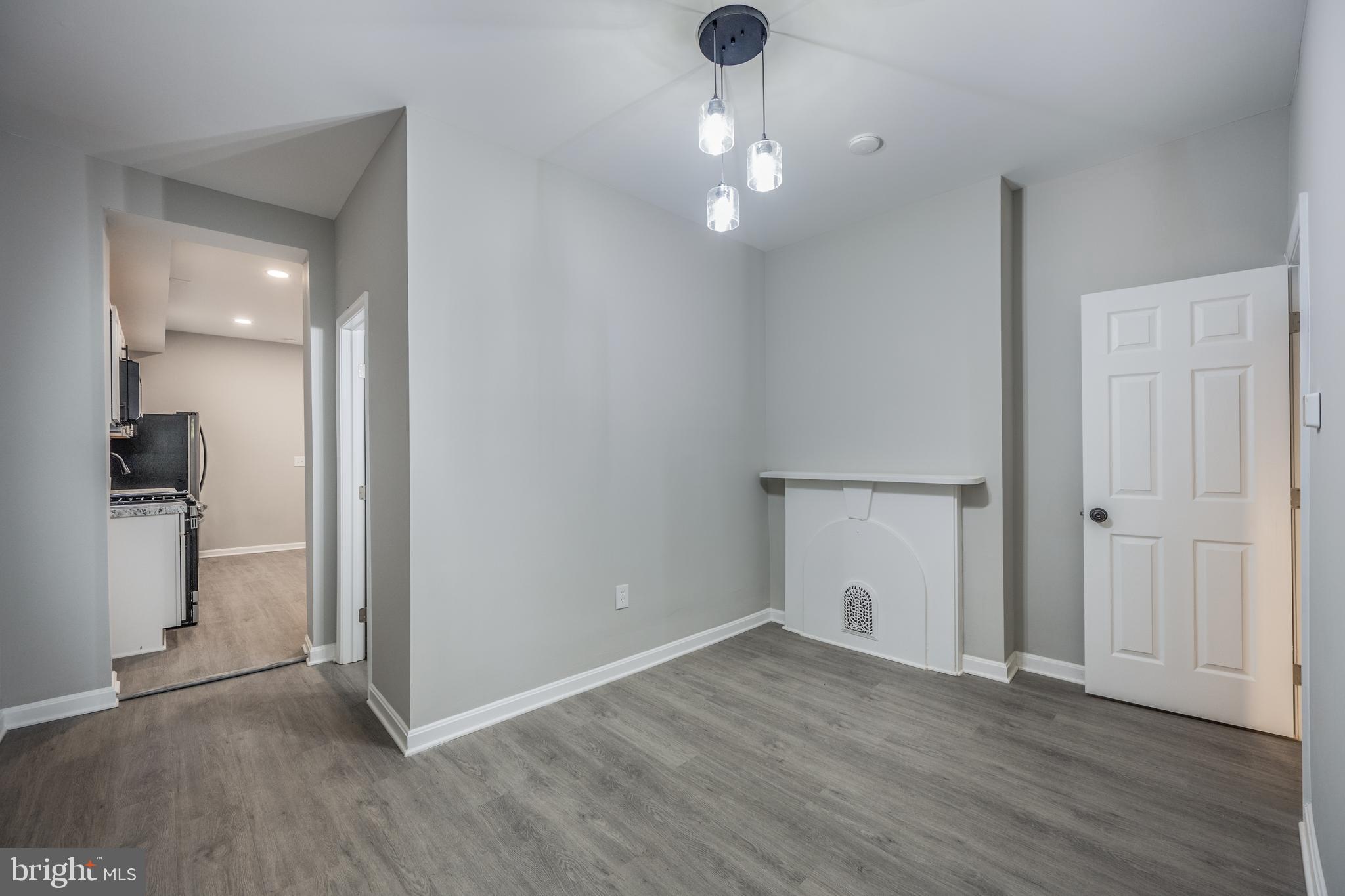 1823 North Caroline Street Baltimore, MD 21213 - Photo 7 of 17