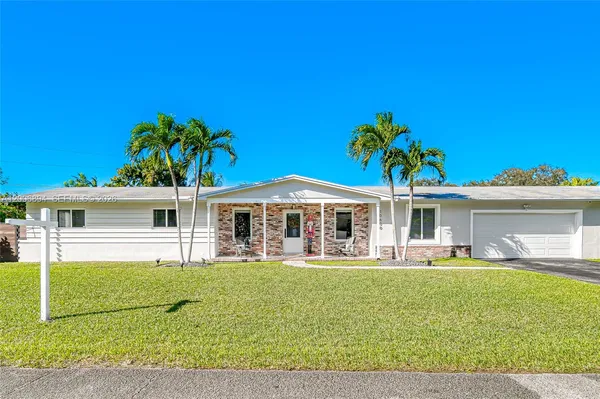 $10,500 | 10600 Southwest 80th Court, Miami, FL 33156