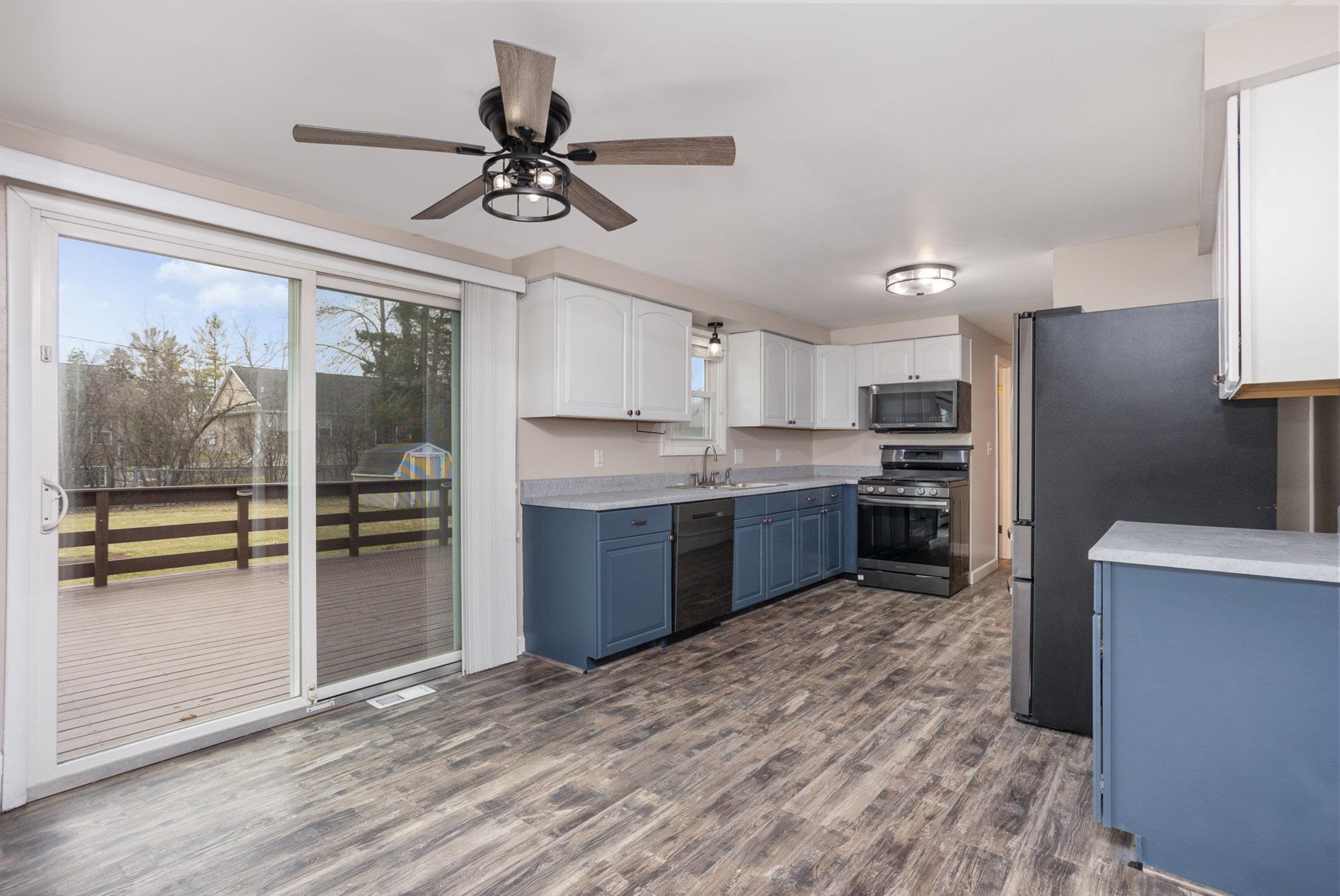 3216 Fuller Drive Midland, MI 48642 - Photo 6 of 26 Gallery Image 6