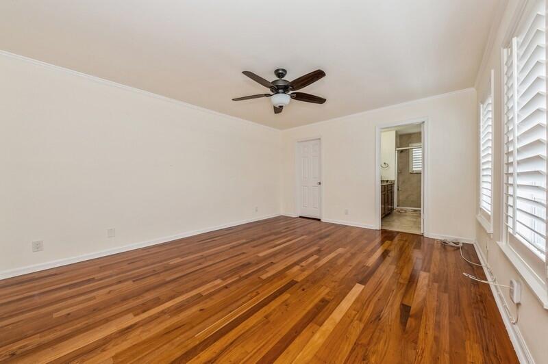 5871 Michaux Street Boca Raton, FL 33433 - Photo 11 of 28 12_5871Michaux_178001_PrimaryBedroom_Fle