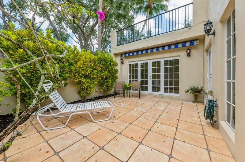 5871 Michaux Street Boca Raton, FL 33433 - Photo 20 of 28 14_5871Michaux_85001_Patio_FlexMLS800x60