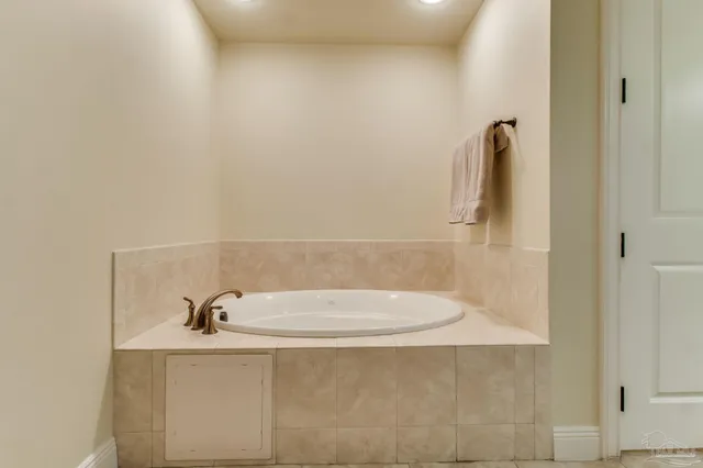 $920,000 | 14500 River Road, Unit 406, Pensacola, FL 32507