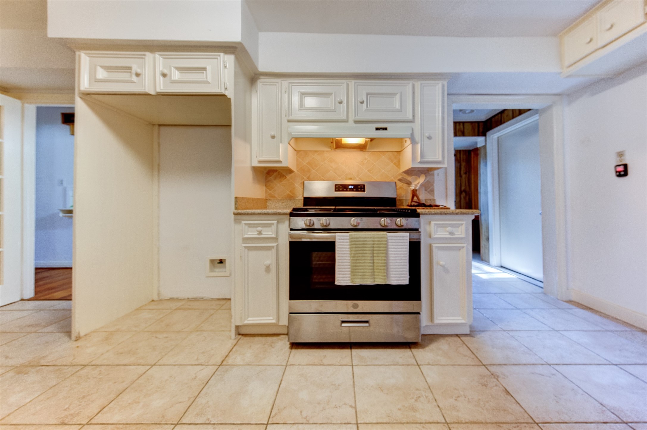 4914 Gammage Street Houston, TX 77021 - Photo 10 of 21