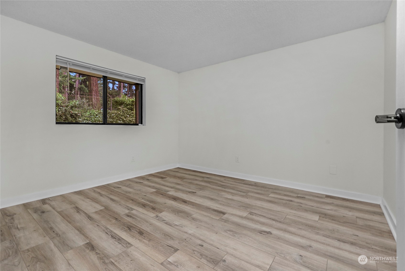 5719 Hwy Place, Unit 3 Everett, WA 98203 - Photo 12 of 25