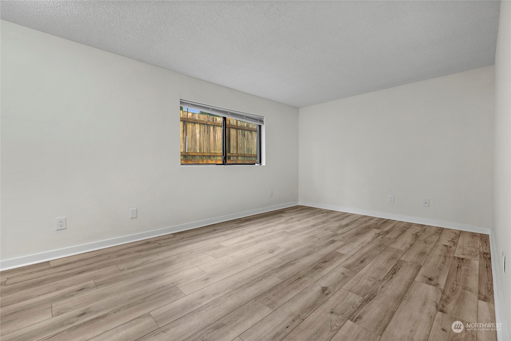 5719 Hwy Place, Unit 3 Everett, WA 98203 - Photo 15 of 25