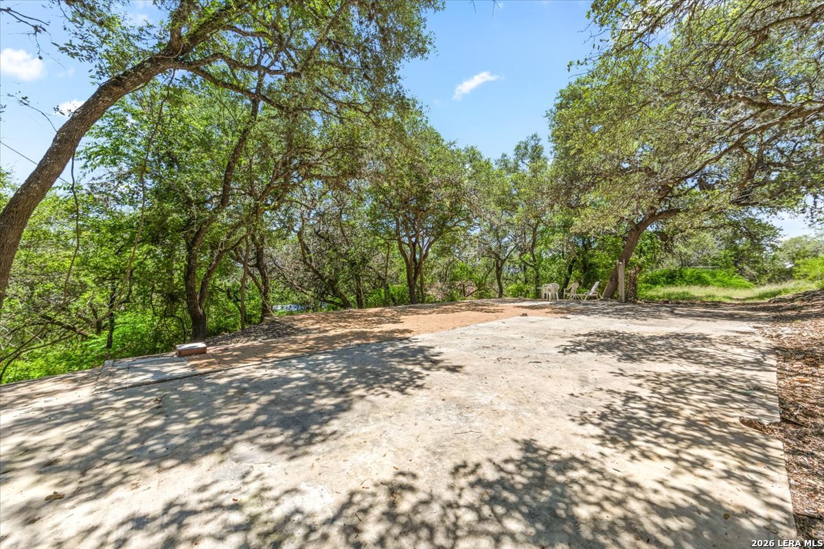 19435 Nottingham Lane Helotes, TX 78023 - Photo 36 of 46