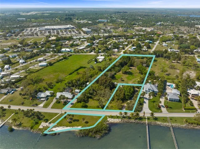 $2,450,000 | 13095 North Indian River Drive, Sebastian, FL 32958